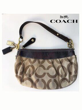 Coach Signature Shoulder Bag